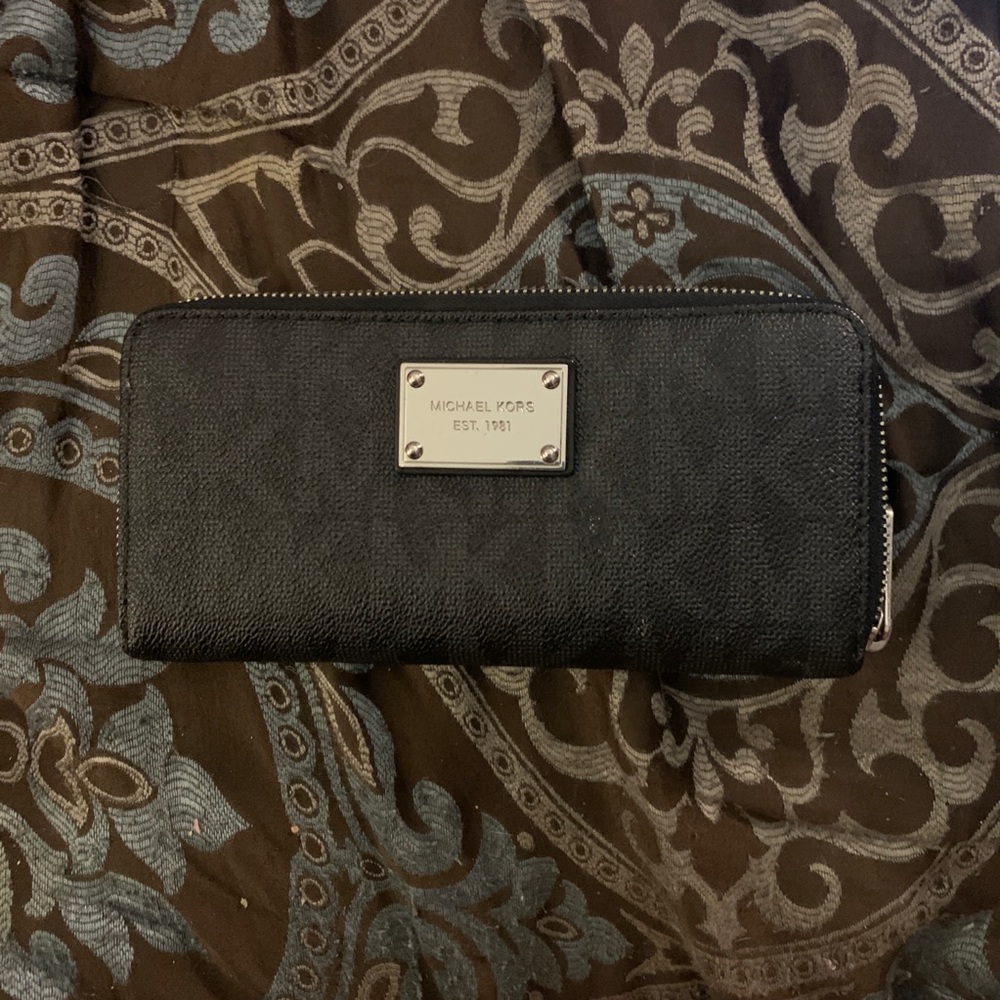 Michael Kors Mk Black Wallet Authentic - image 1